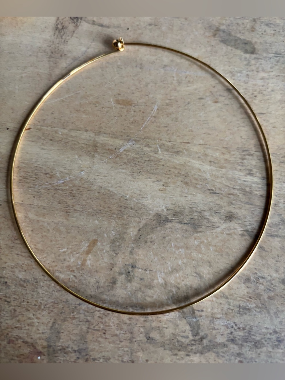 Gold Tone Minimalist Hoop Necklace 
‼️NFS NFT‼️